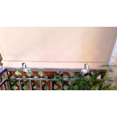 Vertical awning system with hooks (rido)